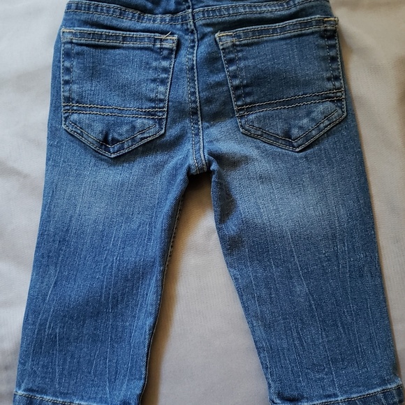 Clothes - Picture 2 of 3